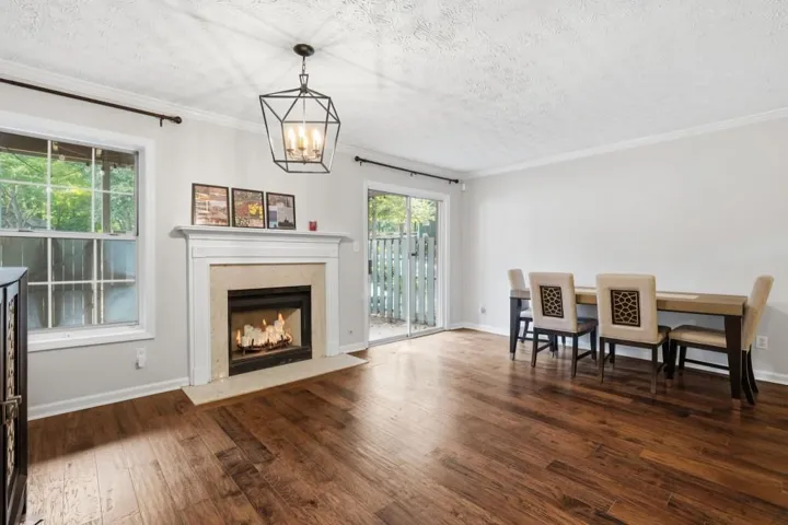 1402 N Crossing Drive Ne, Atlanta, Georgia 30329