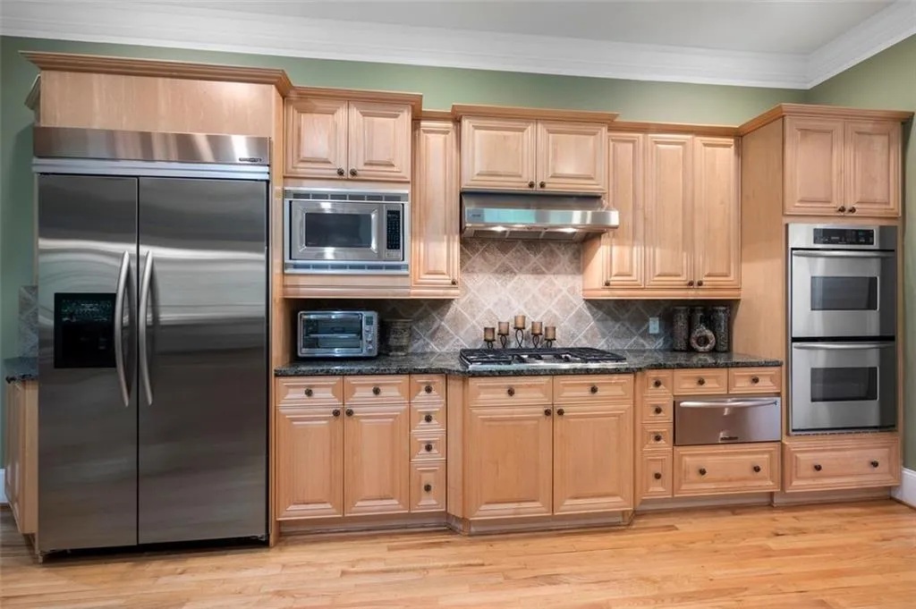 135 Dunwoody Creek Court, Sandy Springs, Georgia 30350, 4 Bedrooms Bedrooms, ,4 BathroomsBathrooms,Residential,Sold,135 Dunwoody Creek Court,6916235