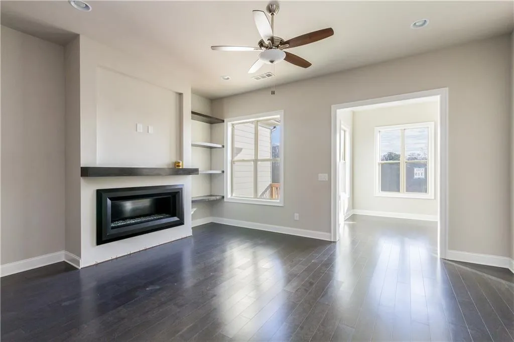 4208 Deming Circle, Atlanta, Georgia 30342, 3 Bedrooms Bedrooms, ,3 BathroomsBathrooms,Residential,Sold,4208 Deming Circle,5714865