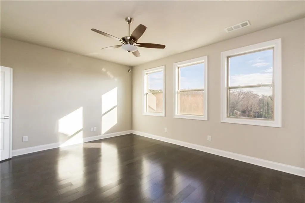 4208 Deming Circle, Atlanta, Georgia 30342, 3 Bedrooms Bedrooms, ,3 BathroomsBathrooms,Residential,Sold,4208 Deming Circle,5714865