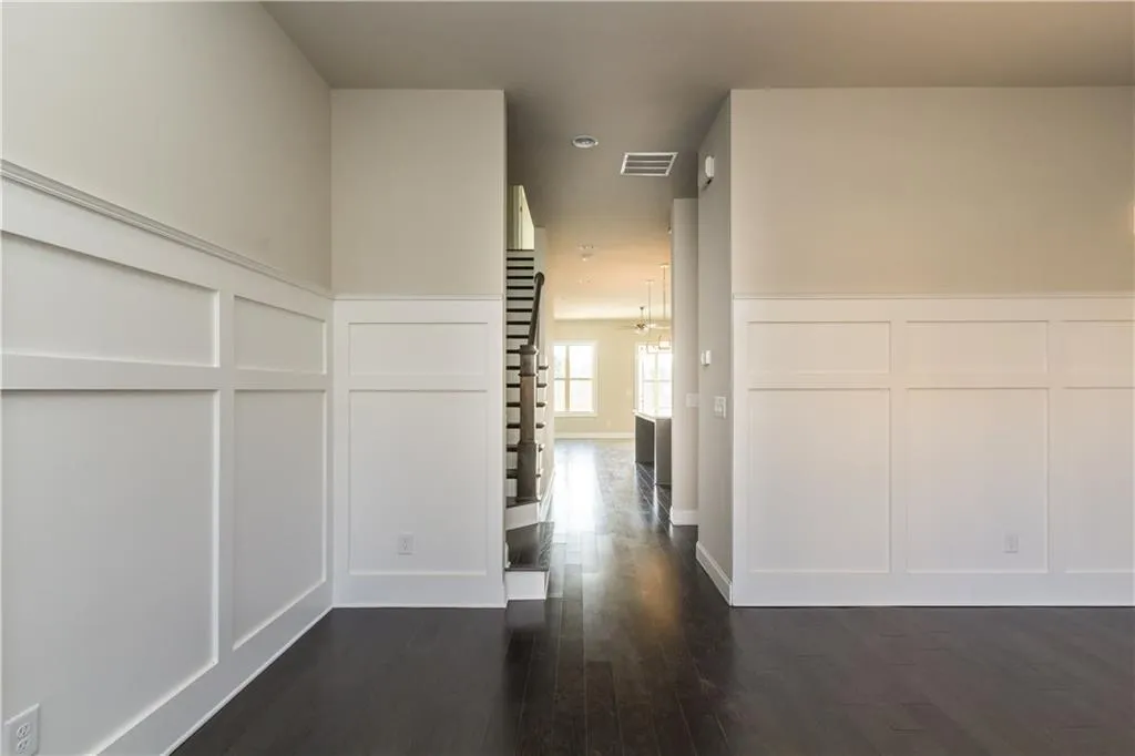 4208 Deming Circle, Atlanta, Georgia 30342, 3 Bedrooms Bedrooms, ,3 BathroomsBathrooms,Residential,Sold,4208 Deming Circle,5714865