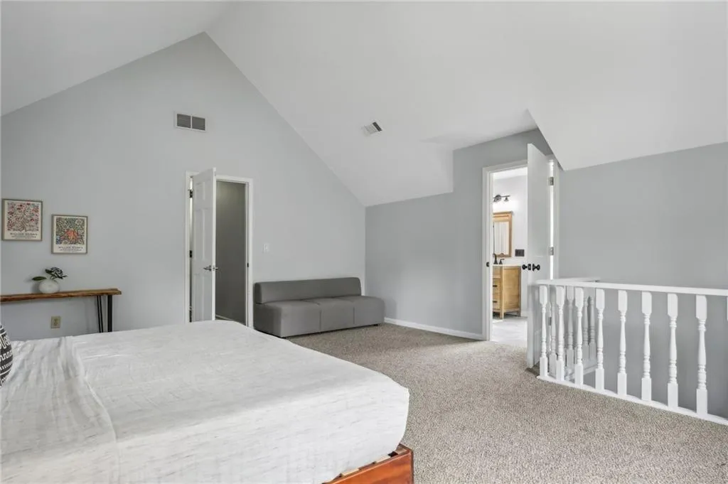 120 Marsh Glen Point, Atlanta, Georgia 30328, 6 Bedrooms Bedrooms, ,4 BathroomsBathrooms,Residential,Sold,120 Marsh Glen Point,7393170