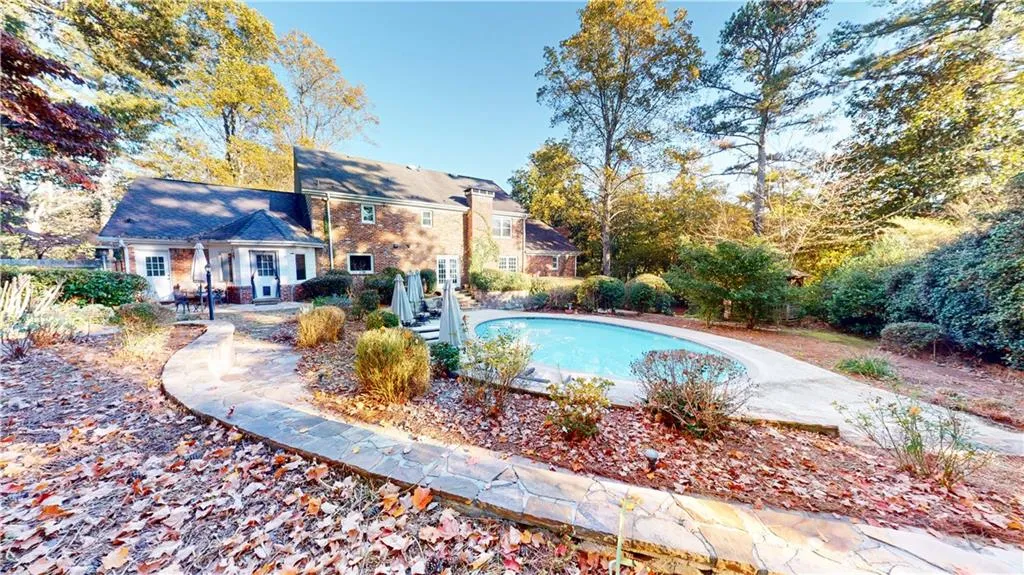 7590 Chaparral Drive, Sandy Springs, Georgia 30350, 5 Bedrooms Bedrooms, ,5 BathroomsBathrooms,Residential,For Sale,7590 Chaparral Drive,7677149