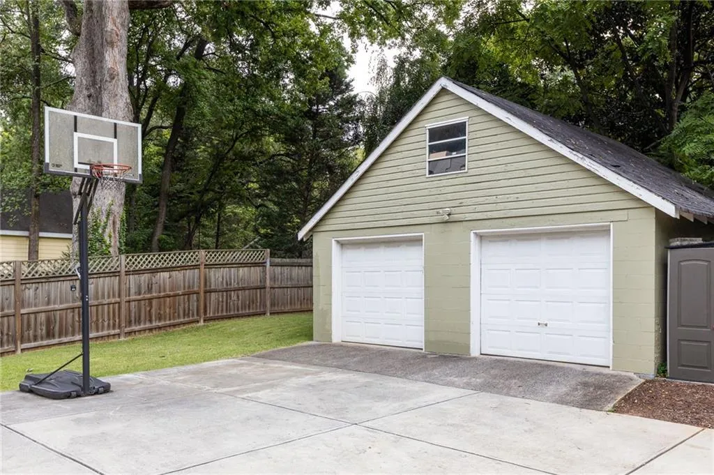 1471 Hawthorne Avenue Nw, Atlanta, Georgia 30309, 2 Bedrooms Bedrooms, ,2 BathroomsBathrooms,Residential,For Sale,1471 Hawthorne Avenue Nw,7644187