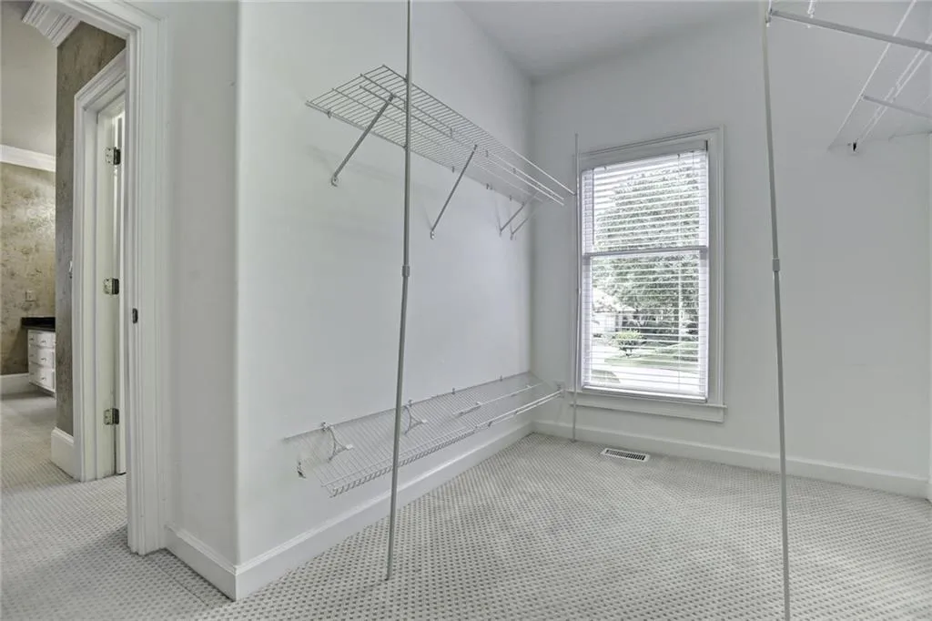 105 Hemmingwood Way, Sandy Springs, Georgia 30350, 5 Bedrooms Bedrooms, ,4 BathroomsBathrooms,Residential,Sold,105 Hemmingwood Way,5716007