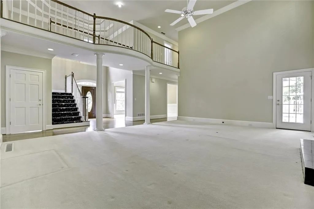 105 Hemmingwood Way, Sandy Springs, Georgia 30350, 5 Bedrooms Bedrooms, ,4 BathroomsBathrooms,Residential,Sold,105 Hemmingwood Way,5716007