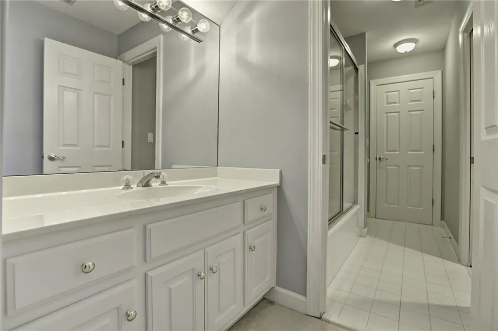 105 Hemmingwood Way, Sandy Springs, Georgia 30350, 5 Bedrooms Bedrooms, ,4 BathroomsBathrooms,Residential,Sold,105 Hemmingwood Way,5716007