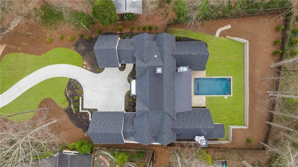 4580 Peachtree Dunwoody Road NE, Atlanta, Georgia 30342, 6 Bedrooms Bedrooms, ,6 BathroomsBathrooms,Residential,Sold,4580 Peachtree Dunwoody Road NE,7344650