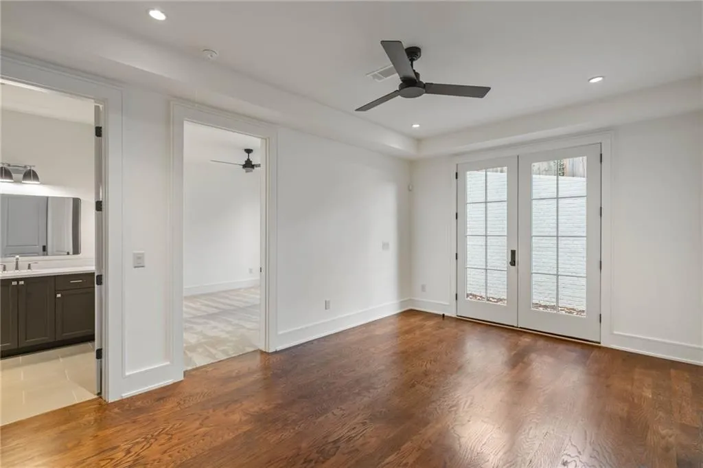 4580 Peachtree Dunwoody Road NE, Atlanta, Georgia 30342, 6 Bedrooms Bedrooms, ,6 BathroomsBathrooms,Residential,Sold,4580 Peachtree Dunwoody Road NE,7344650