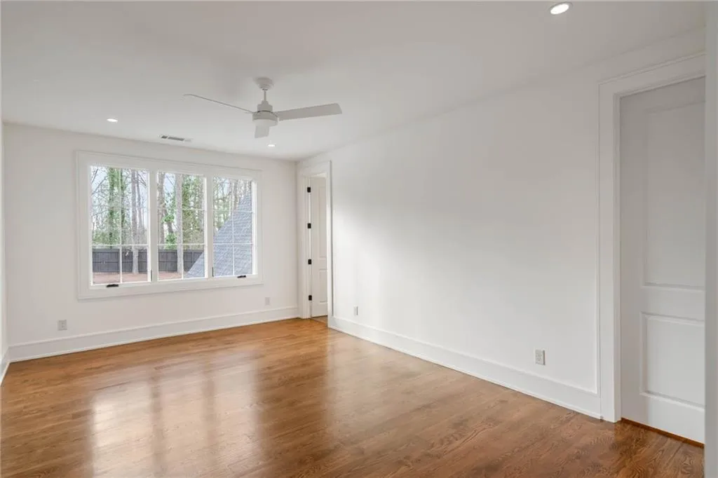 4580 Peachtree Dunwoody Road NE, Atlanta, Georgia 30342, 6 Bedrooms Bedrooms, ,6 BathroomsBathrooms,Residential,Sold,4580 Peachtree Dunwoody Road NE,7344650