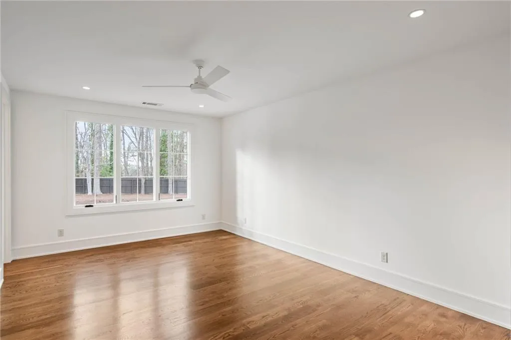 4580 Peachtree Dunwoody Road NE, Atlanta, Georgia 30342, 6 Bedrooms Bedrooms, ,6 BathroomsBathrooms,Residential,Sold,4580 Peachtree Dunwoody Road NE,7344650