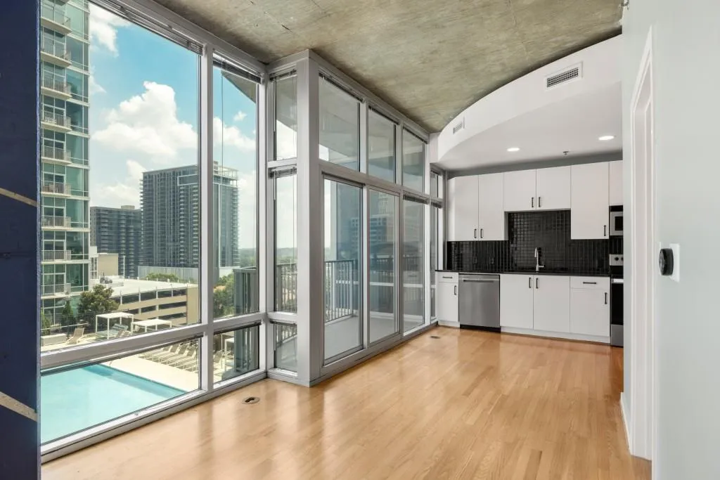Atlanta, Georgia 30309, 1 Bedroom Bedrooms, ,1 BathroomBathrooms,Residential,For Sale,7605766