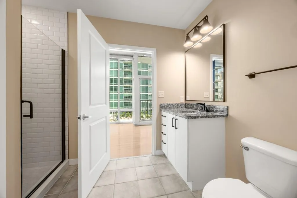 Atlanta, Georgia 30309, 1 Bedroom Bedrooms, ,1 BathroomBathrooms,Residential,For Sale,7605766