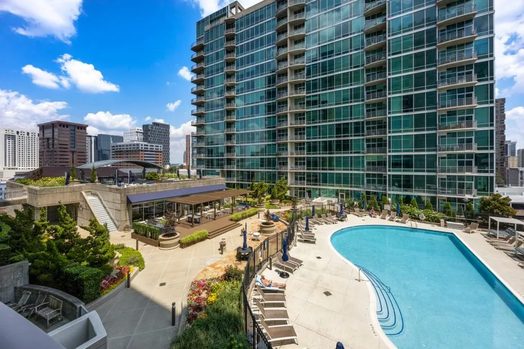 Atlanta, Georgia 30309, 1 Bedroom Bedrooms, ,1 BathroomBathrooms,Residential,For Sale,7605766