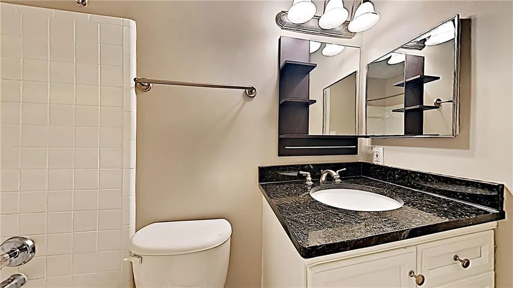 7202 Santa Fe Parkway, Sandy Springs, Georgia 30350, 3 Bedrooms Bedrooms, ,2 BathroomsBathrooms,Residential,Sold,7202 Santa Fe Parkway,6593271