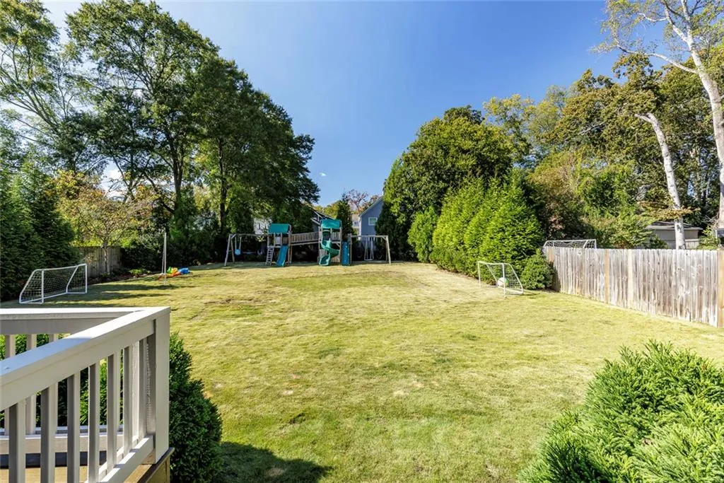 2596 Green Meadows Lane Ne, Brookhaven, Georgia 30319, 5 Bedrooms Bedrooms, ,5 BathroomsBathrooms,Residential,For Sale,2596 Green Meadows Lane Ne,7675938