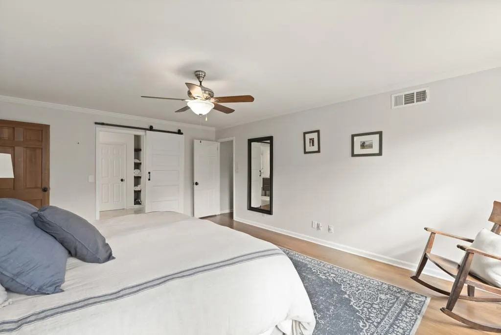 595 Chestnut Hall Lane, Atlanta, Georgia 30327, 4 Bedrooms Bedrooms, ,2 BathroomsBathrooms,Residential,Sold,595 Chestnut Hall Lane,6670758