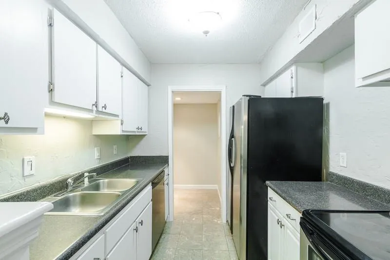 7008 Wingate Way, Sandy Springs, Georgia 30350, 2 Bedrooms Bedrooms, ,2 BathroomsBathrooms,Residential,Sold,7008 Wingate Way,5777422