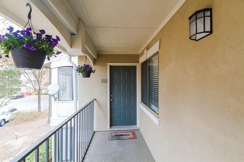 7008 Wingate Way, Sandy Springs, Georgia 30350, 2 Bedrooms Bedrooms, ,2 BathroomsBathrooms,Residential,Sold,7008 Wingate Way,5777422