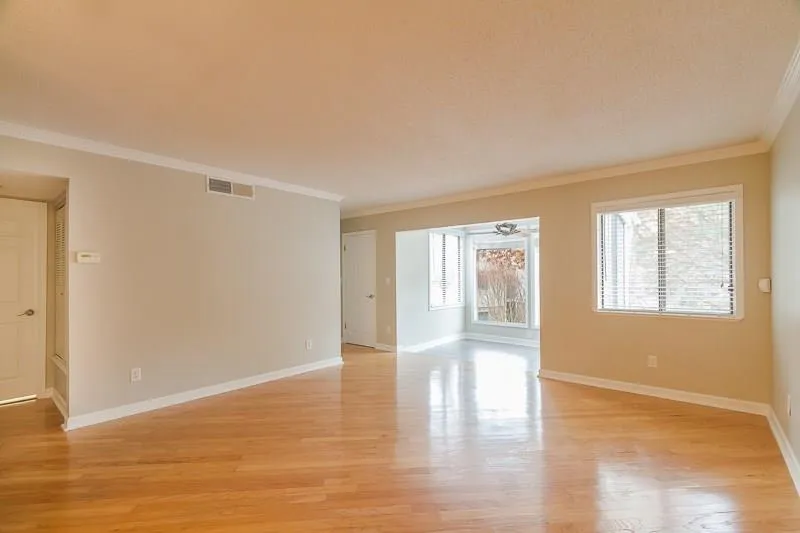 7008 Wingate Way, Sandy Springs, Georgia 30350, 2 Bedrooms Bedrooms, ,2 BathroomsBathrooms,Residential,Sold,7008 Wingate Way,5777422