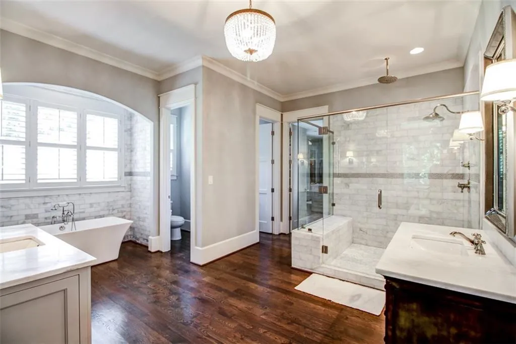 4535 Lake Forrest Drive, Atlanta, Georgia 30342, 7 Bedrooms Bedrooms, ,8 BathroomsBathrooms,Residential,Sold,4535 Lake Forrest Drive,5703154