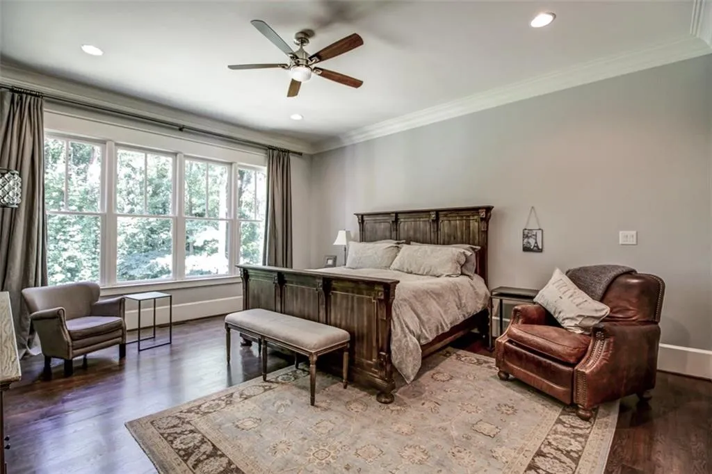4535 Lake Forrest Drive, Atlanta, Georgia 30342, 7 Bedrooms Bedrooms, ,8 BathroomsBathrooms,Residential,Sold,4535 Lake Forrest Drive,5703154