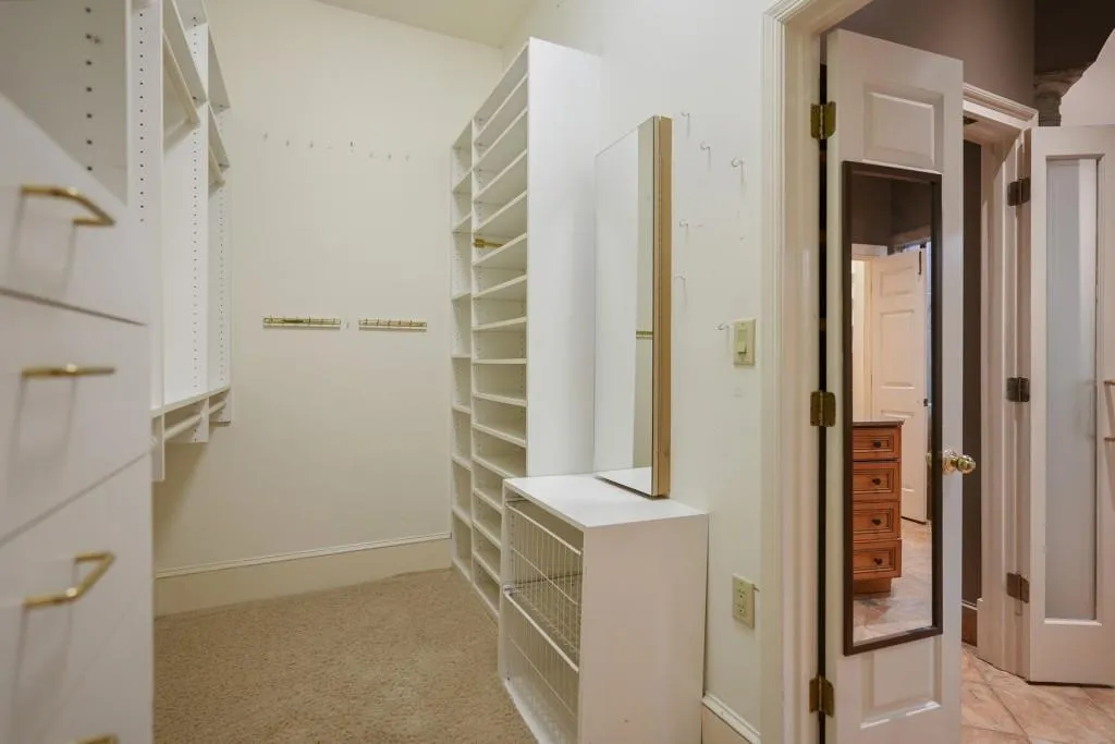 5680 Glen Errol Road, Sandy Springs, Georgia 30327, 4 Bedrooms Bedrooms, ,3 BathroomsBathrooms,Residential,Sold,5680 Glen Errol Road,6954796