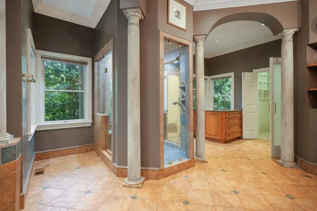 5680 Glen Errol Road, Sandy Springs, Georgia 30327, 4 Bedrooms Bedrooms, ,3 BathroomsBathrooms,Residential,Sold,5680 Glen Errol Road,6954796