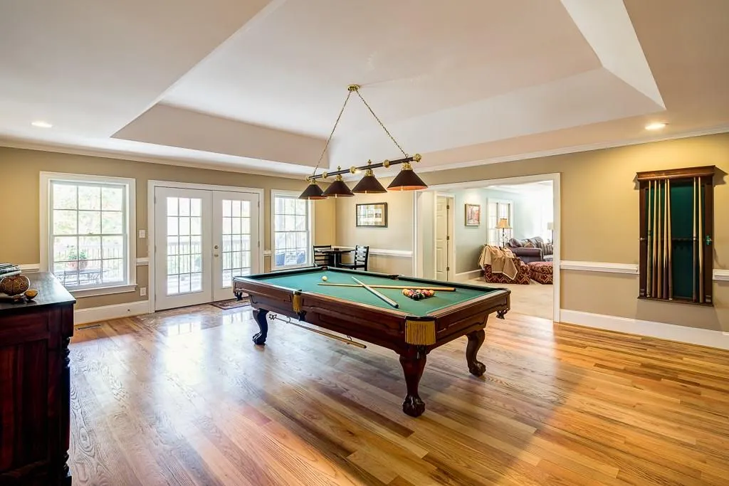 8345 Jett Ferry Road, Sandy Springs, Georgia 30350, 6 Bedrooms Bedrooms, ,5 BathroomsBathrooms,Residential,Sold,8345 Jett Ferry Road,5771702