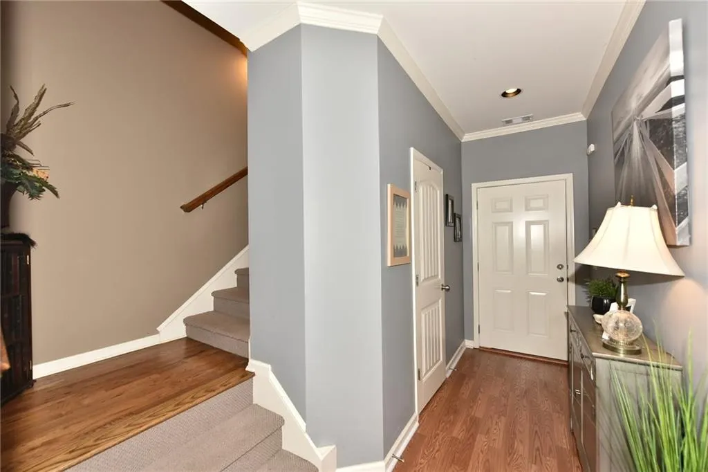 950 Telfair Close Unit 950, Atlanta, Georgia 30350, 3 Bedrooms Bedrooms, ,3 BathroomsBathrooms,Residential,Sold,950 Telfair Close Unit 950,5809577