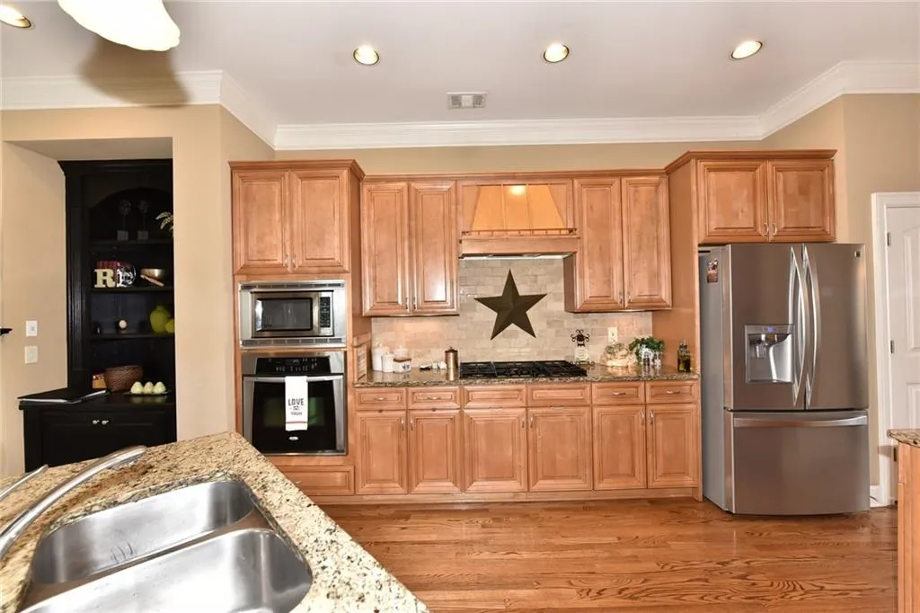 950 Telfair Close Unit 950, Atlanta, Georgia 30350, 3 Bedrooms Bedrooms, ,3 BathroomsBathrooms,Residential,Sold,950 Telfair Close Unit 950,5809577