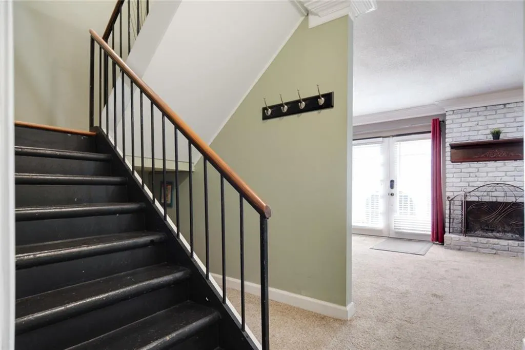 7328 Cardigan Circle, Sandy Springs, Georgia 30328, 4 Bedrooms Bedrooms, ,3 BathroomsBathrooms,Residential,Sold,7328 Cardigan Circle,6859638