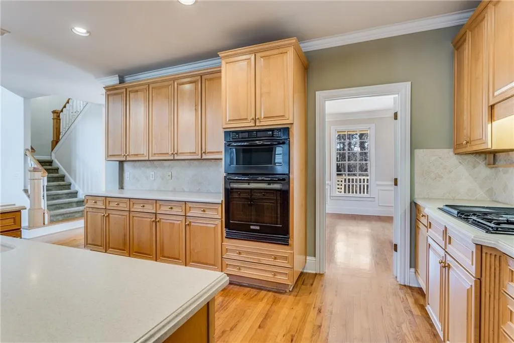 3503 Greenwood Close, Sandy Springs, Georgia 30319, 5 Bedrooms Bedrooms, ,5 BathroomsBathrooms,Residential,Sold,3503 Greenwood Close,6996686