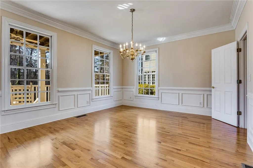3503 Greenwood Close, Sandy Springs, Georgia 30319, 5 Bedrooms Bedrooms, ,5 BathroomsBathrooms,Residential,Sold,3503 Greenwood Close,6996686