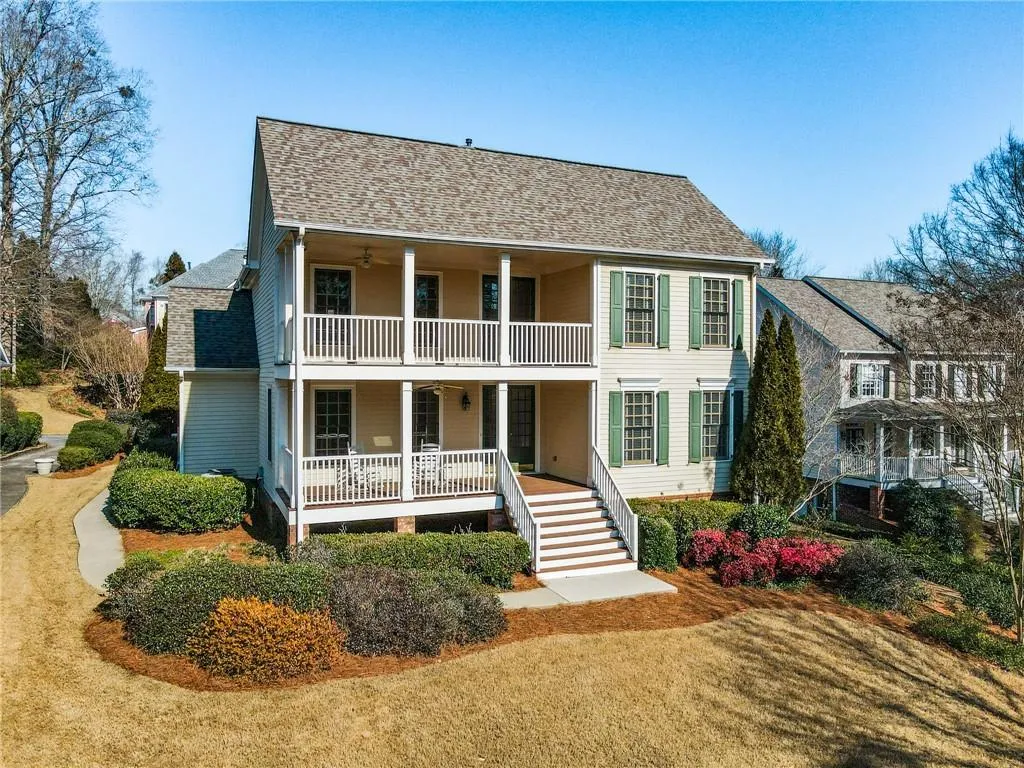 3503 Greenwood Close, Sandy Springs, Georgia 30319, 5 Bedrooms Bedrooms, ,5 BathroomsBathrooms,Residential,Sold,3503 Greenwood Close,6996686