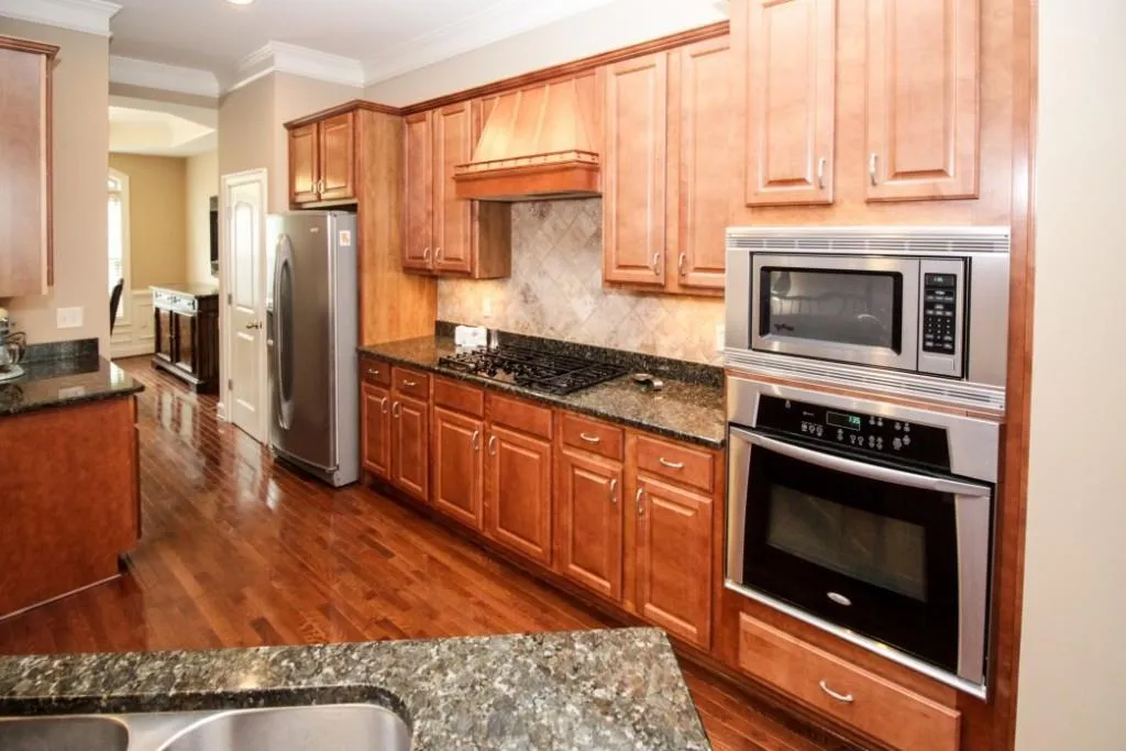 934 Telfair Close, Sandy Springs, Georgia 30350, 3 Bedrooms Bedrooms, ,3 BathroomsBathrooms,Residential,Sold,934 Telfair Close,5835400