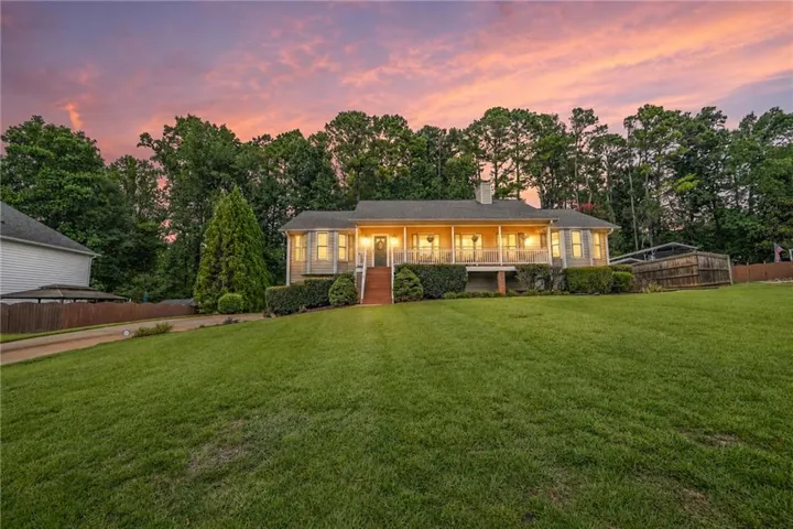 114 Valley Farm Lane, Acworth, Georgia 30102