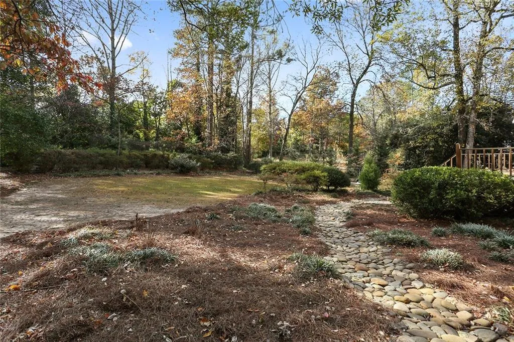 561 Dalrymple Road, Sandy Springs, Georgia 30328, 6 Bedrooms Bedrooms, ,4 BathroomsBathrooms,Residential,Sold,561 Dalrymple Road,5776742