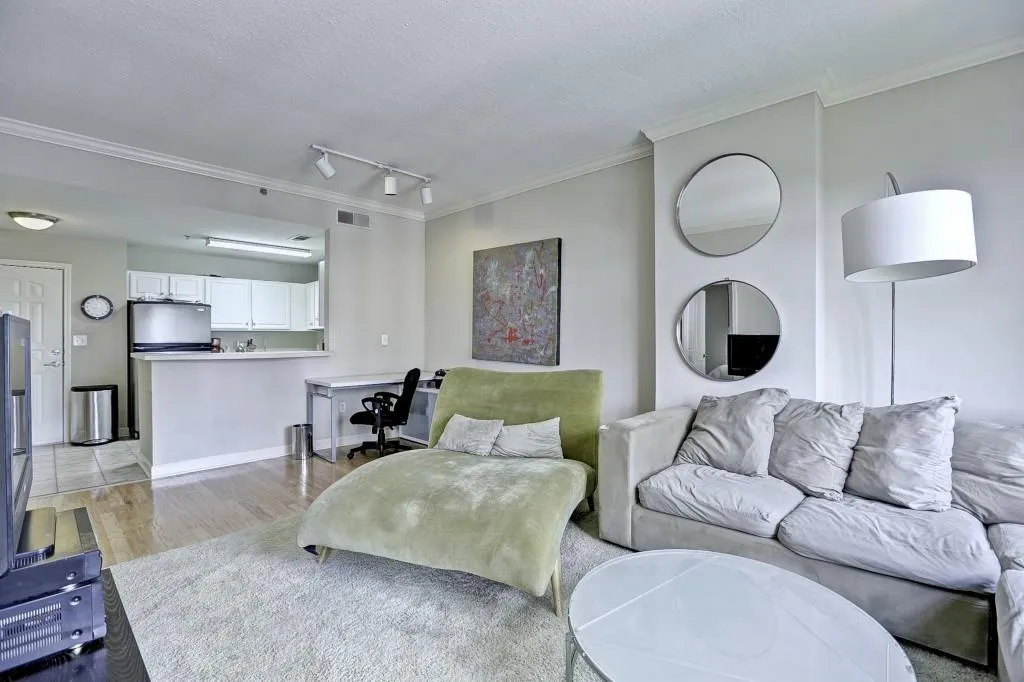 1101 Juniper Street Unit 1208, Atlanta, Georgia 30309, 1 Bedroom Bedrooms, ,1 BathroomBathrooms,Residential,Sold,1101 Juniper Street Unit 1208,5596101