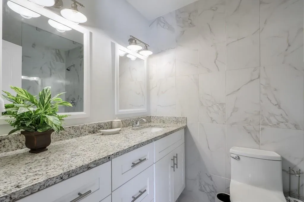 5400 Roswell Road Unit J6, Sandy Springs, Georgia 30342, 3 Bedrooms Bedrooms, ,2 BathroomsBathrooms,Residential,Sold,5400 Roswell Road Unit J6,7407795