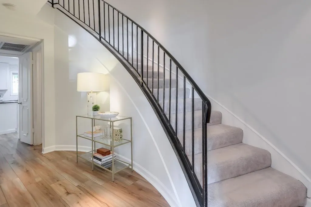 5400 Roswell Road Unit J6, Sandy Springs, Georgia 30342, 3 Bedrooms Bedrooms, ,2 BathroomsBathrooms,Residential,Sold,5400 Roswell Road Unit J6,7407795