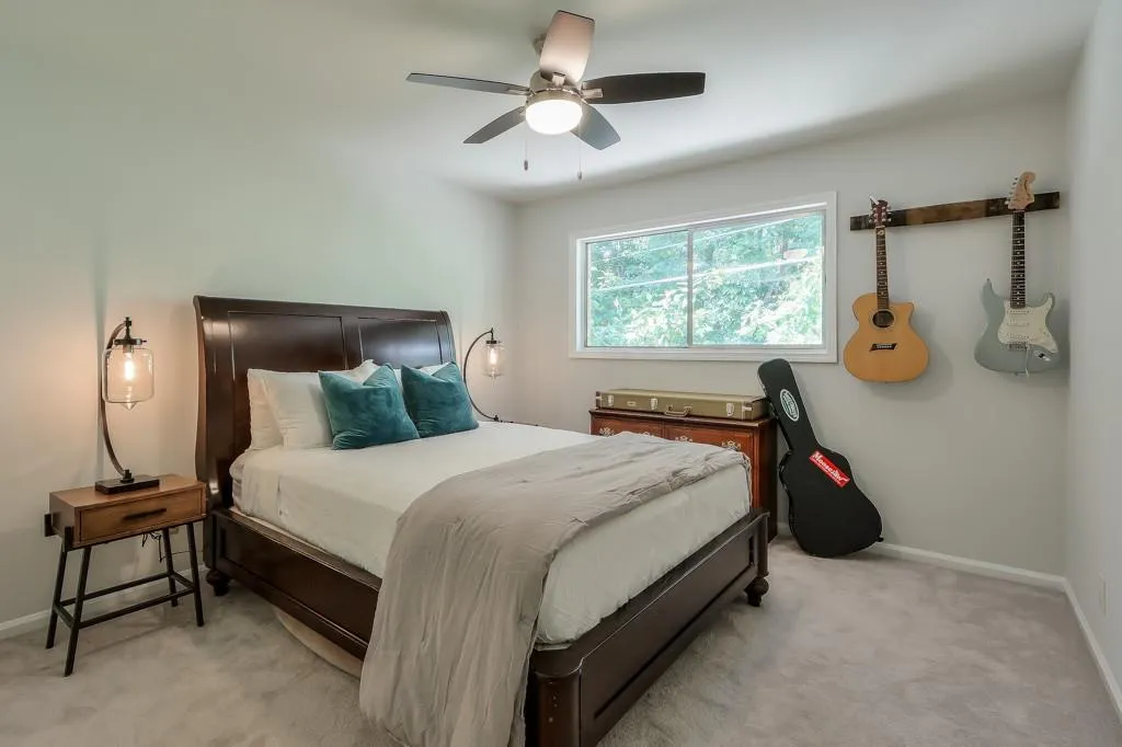 5400 Roswell Road Unit J6, Sandy Springs, Georgia 30342, 3 Bedrooms Bedrooms, ,2 BathroomsBathrooms,Residential,Sold,5400 Roswell Road Unit J6,7407795