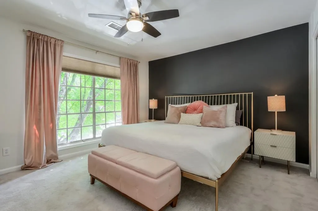 5400 Roswell Road Unit J6, Sandy Springs, Georgia 30342, 3 Bedrooms Bedrooms, ,2 BathroomsBathrooms,Residential,Sold,5400 Roswell Road Unit J6,7407795