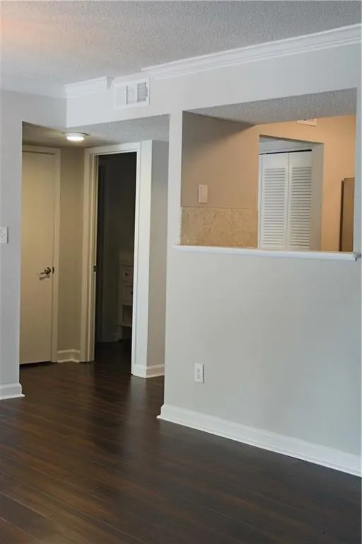 9001 Wingate Way, Sandy Springs, Georgia 30350, 1 Bedroom Bedrooms, ,1 BathroomBathrooms,Residential,Sold,9001 Wingate Way,6536060