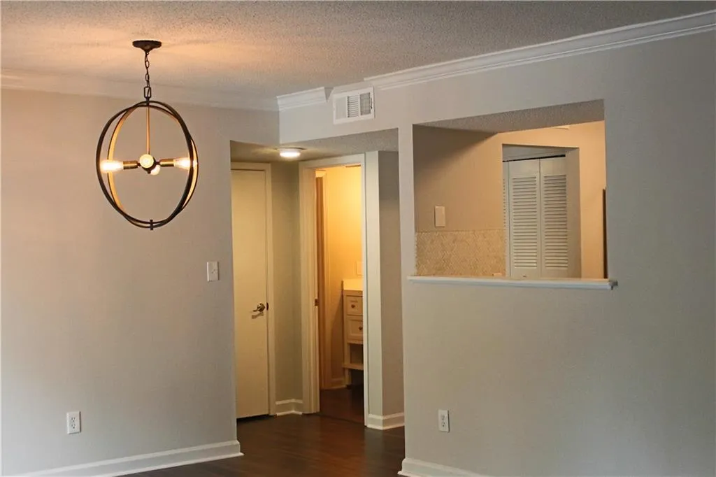 9001 Wingate Way, Sandy Springs, Georgia 30350, 1 Bedroom Bedrooms, ,1 BathroomBathrooms,Residential,Sold,9001 Wingate Way,6536060