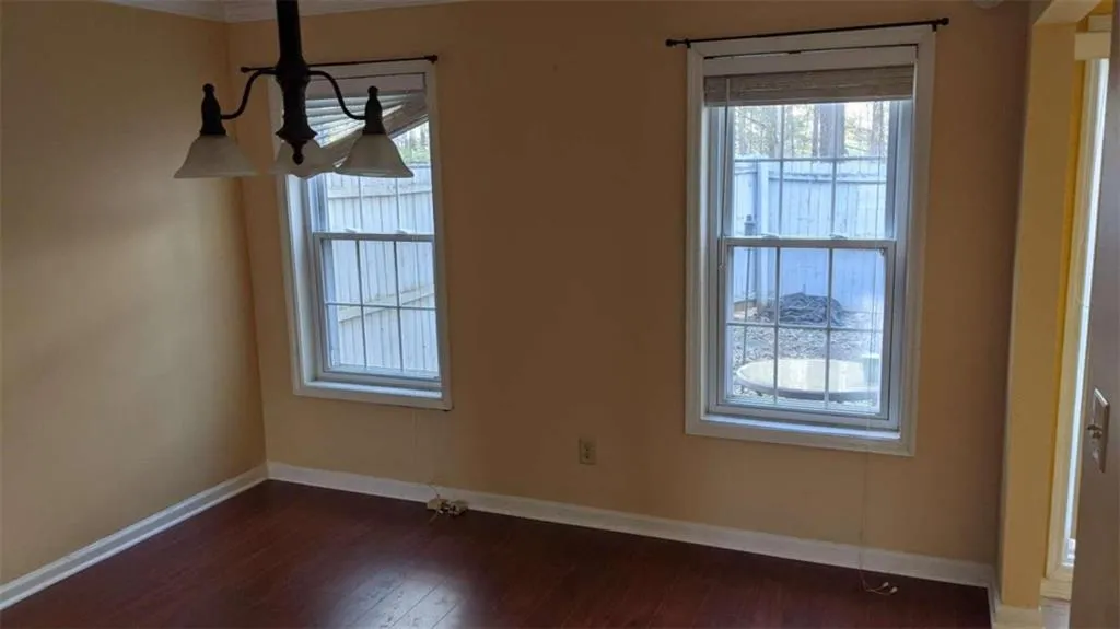 7750 Roswell Road Unit 9a, Sandy Springs, Georgia 30350, 3 Bedrooms Bedrooms, ,2 BathroomsBathrooms,Residential,Sold,7750 Roswell Road Unit 9a,6866508