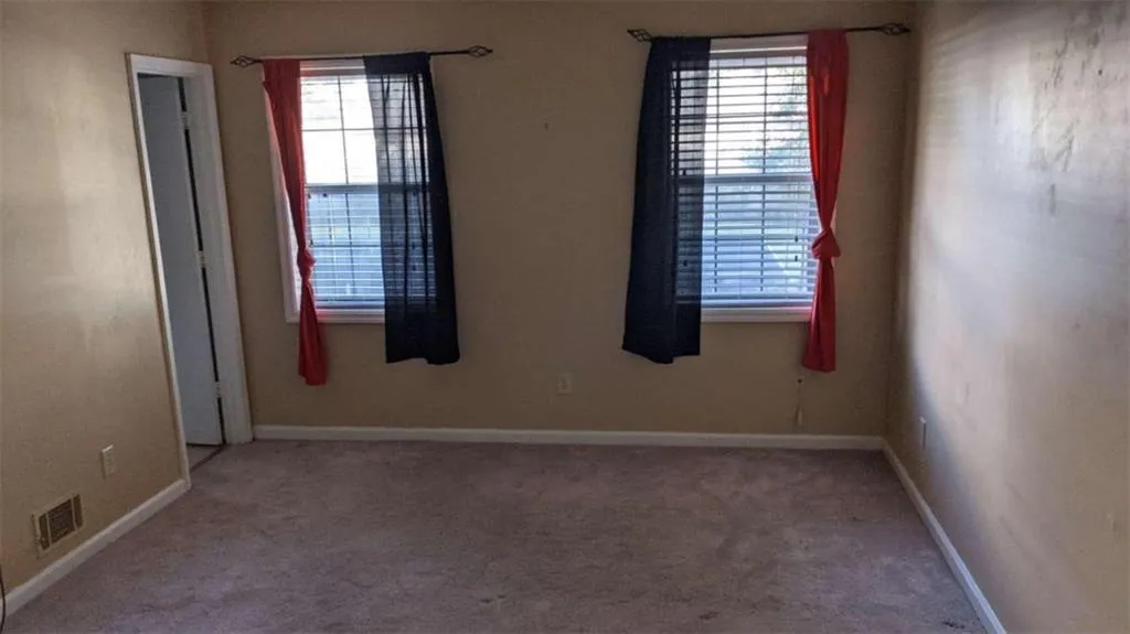 7750 Roswell Road Unit 9a, Sandy Springs, Georgia 30350, 3 Bedrooms Bedrooms, ,2 BathroomsBathrooms,Residential,Sold,7750 Roswell Road Unit 9a,6866508