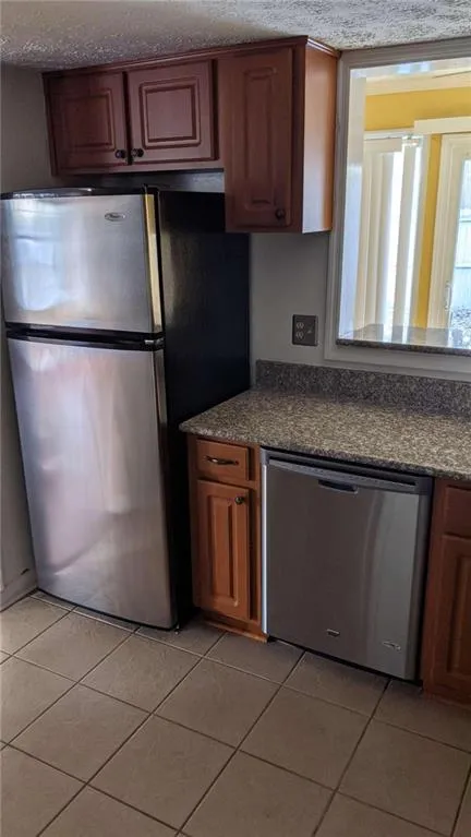 7750 Roswell Road Unit 9a, Sandy Springs, Georgia 30350, 3 Bedrooms Bedrooms, ,2 BathroomsBathrooms,Residential,Sold,7750 Roswell Road Unit 9a,6866508