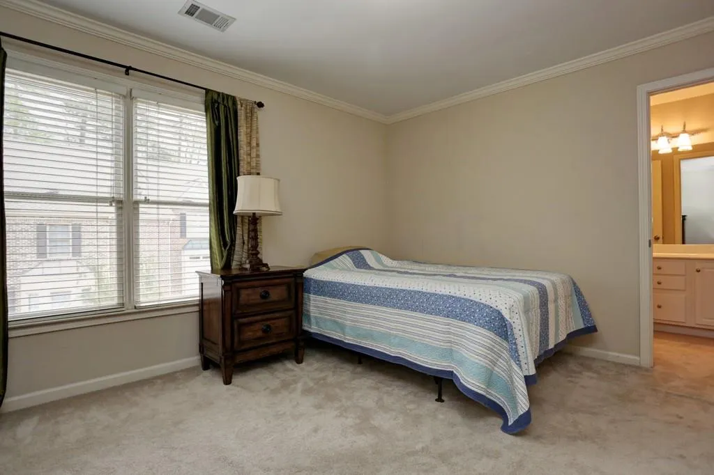 7255 Village Creek Trace, Atlanta, Georgia 30328, 4 Bedrooms Bedrooms, ,3 BathroomsBathrooms,Residential,Sold,7255 Village Creek Trace,5669071