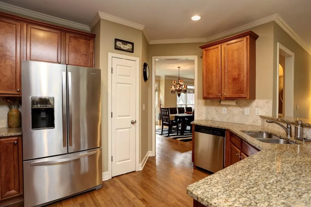 7255 Village Creek Trace, Atlanta, Georgia 30328, 4 Bedrooms Bedrooms, ,3 BathroomsBathrooms,Residential,Sold,7255 Village Creek Trace,5669071